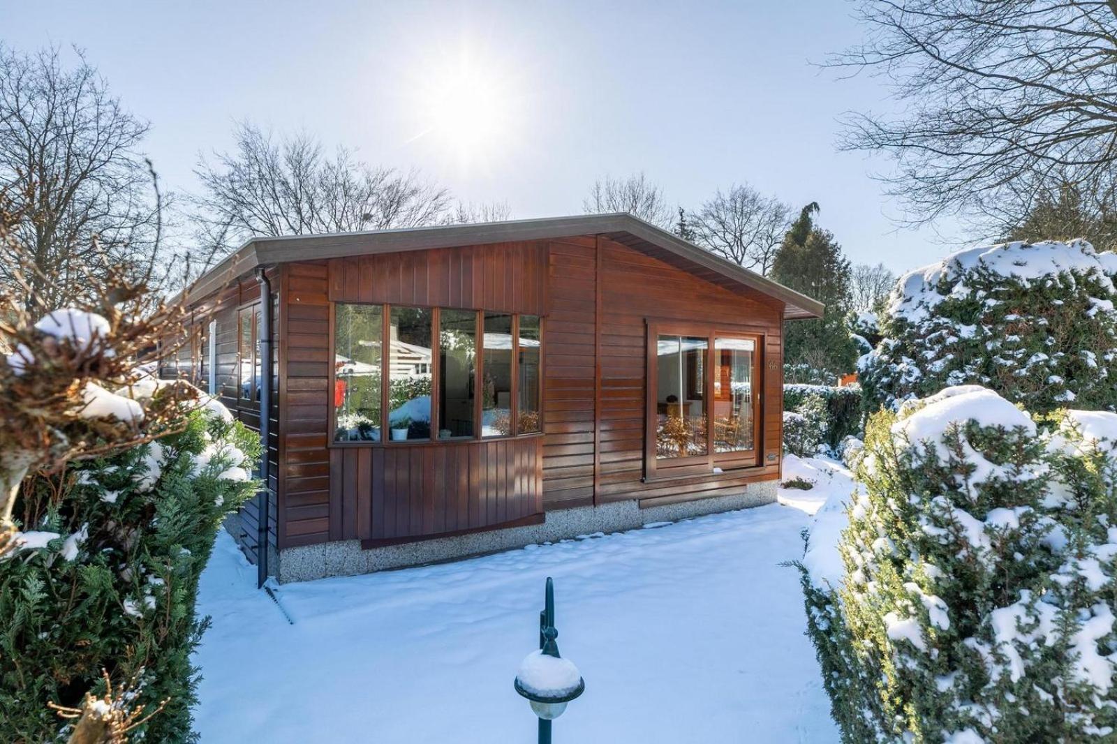 Bungalowpark Het Verscholen Dorp Ferienpark 2*