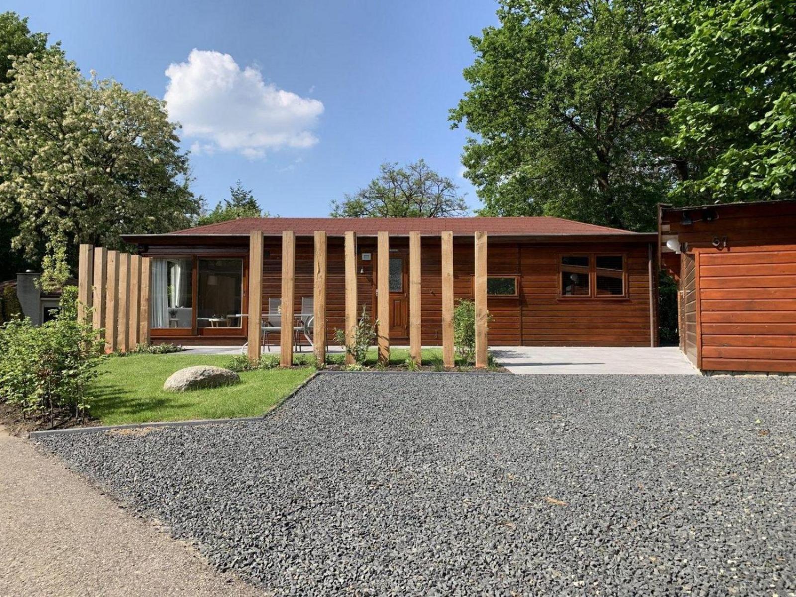 Bungalowpark Het Verscholen Dorp 2* Harderwijk