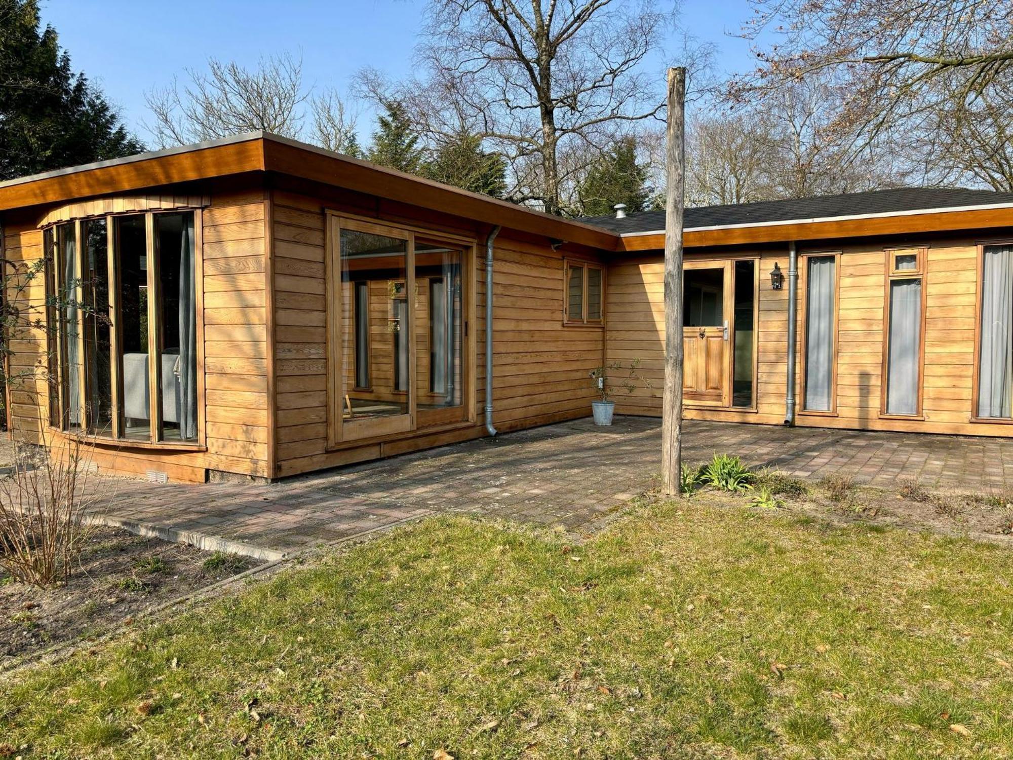 Bungalowpark Het Verscholen Dorp 2*